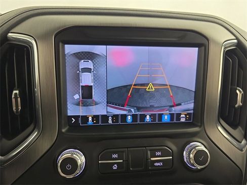 Used 2021 GMC Sierra 3500 Denali w/ Denali Ultimate Package image 17