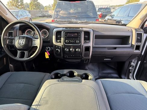 Used 2018 RAM 1500 Tradesman w/ Popular Equipment Group RWD image 3