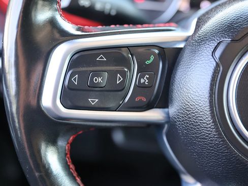 Used 2021 Jeep Gladiator Rubicon AWD/4WD image 38