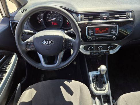 Used 2017 Kia Rio LX w/ Power Package FWD image 10