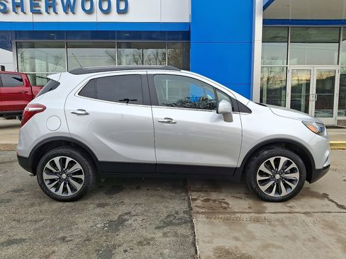 Used 2022 Buick Encore Preferred w/ Safety Package image 7