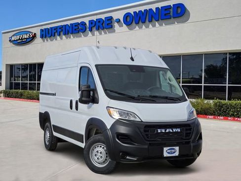 Used 2025 RAM ProMaster 2500 image 1