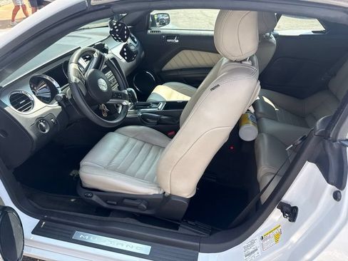 Used 2014 Ford Mustang Premium w/ Comfort Package RWD image 7