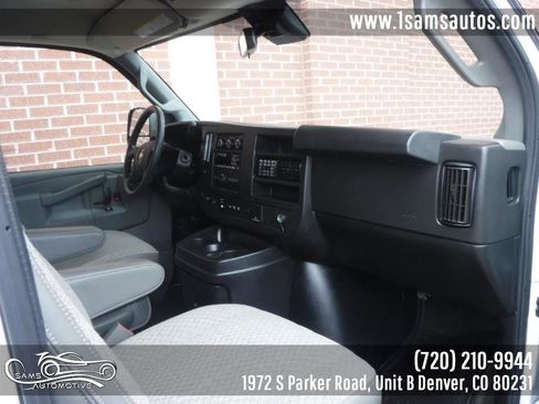Used 2019 Chevrolet Express 2500 LT w/ LT Preferred Equipment Group image 39