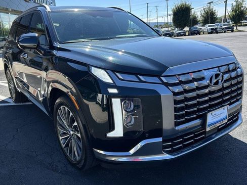 Used 2025 Hyundai Palisade Calligraphy AWD/4WD image 10