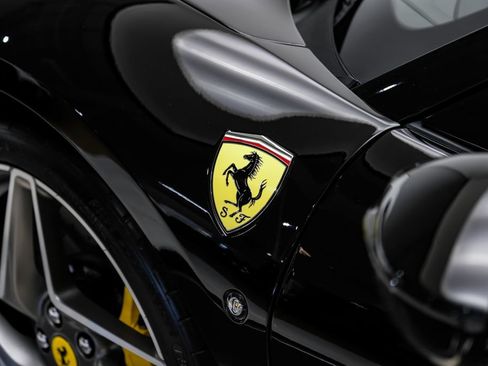 Used 2023 Ferrari F8 Tributo RWD image 56