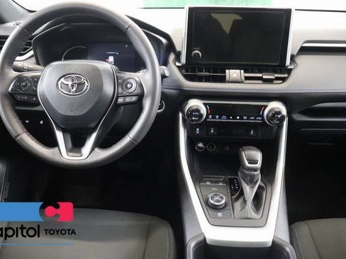 Certified 2025 Toyota RAV4 SE w/ Convenience Package AWD/4WD image 15