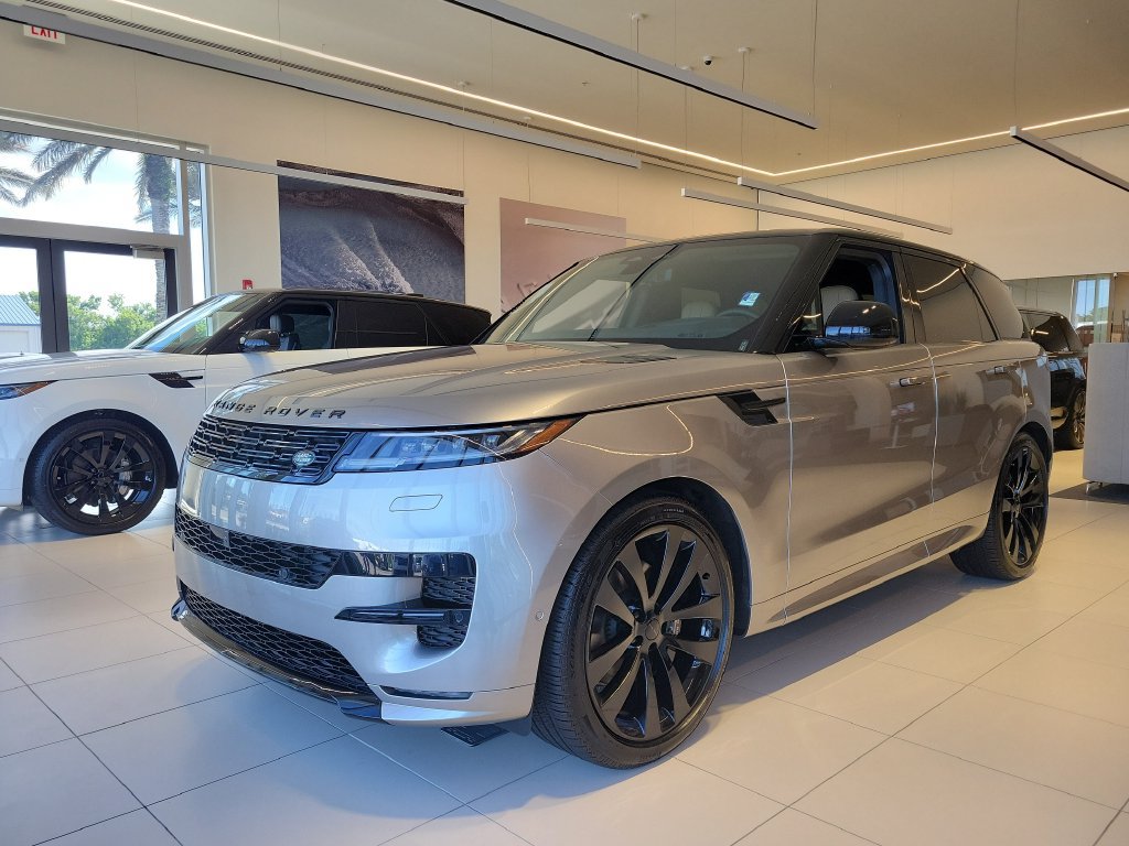 New 2026 Land Rover Range Rover Sport Dynamic SE AWD/4WD image 1