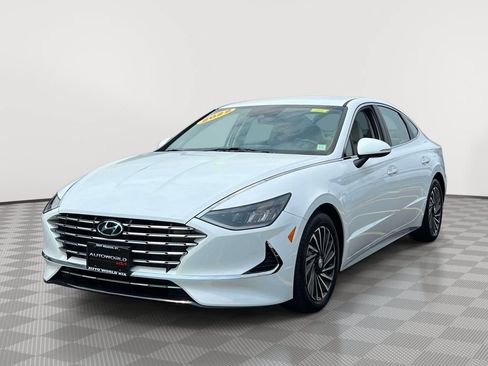 Used 2023 Hyundai Sonata SEL FWD image 3