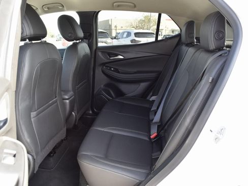 Used 2024 Buick Encore GX Sport Touring image 20