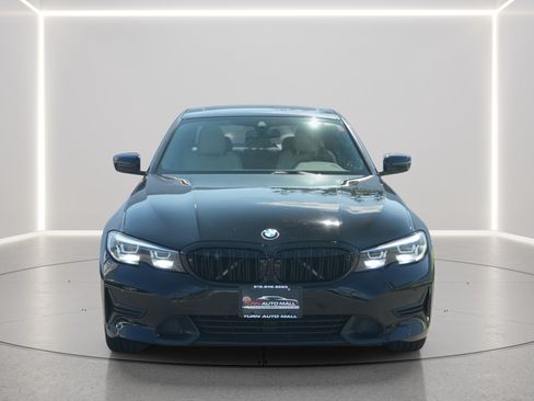 Used 2020 BMW 330i xDrive Sedan w/ Driving Assistance Package AWD/4WD image 12