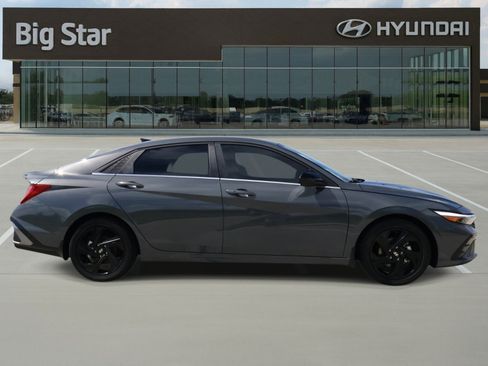 Used 2026 Hyundai Elantra SEL Sport Premium FWD image 5
