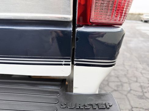 Used 1993 Ford F250 XLT 2dr 4WD Extended Cab LB HD image 93