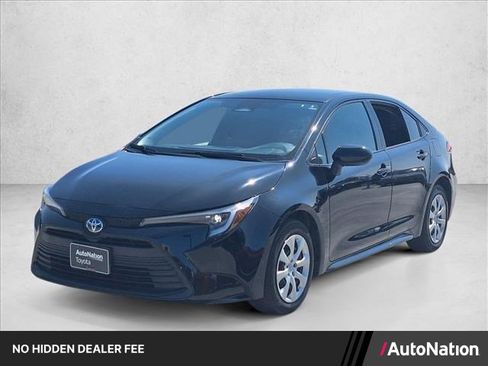 Certified 2024 Toyota Corolla LE FWD image 1