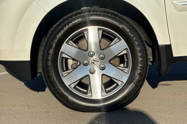 Used 2014 Honda Pilot Touring image 27
