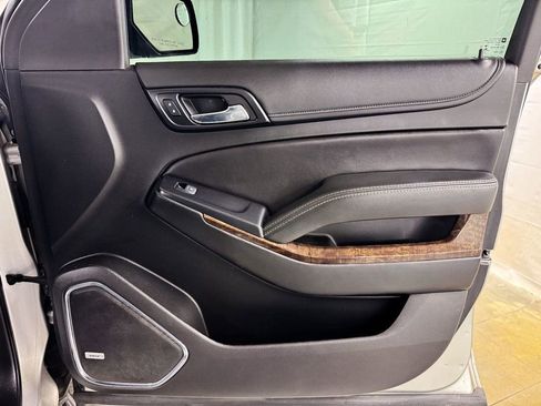 Used 2019 Chevrolet Tahoe LT AWD/4WD image 18