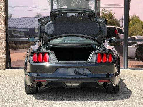 Used 2016 Ford Mustang Coupe RWD image 30