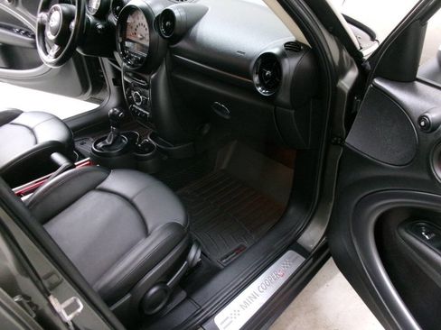 Used 2014 MINI Cooper Countryman S image 25