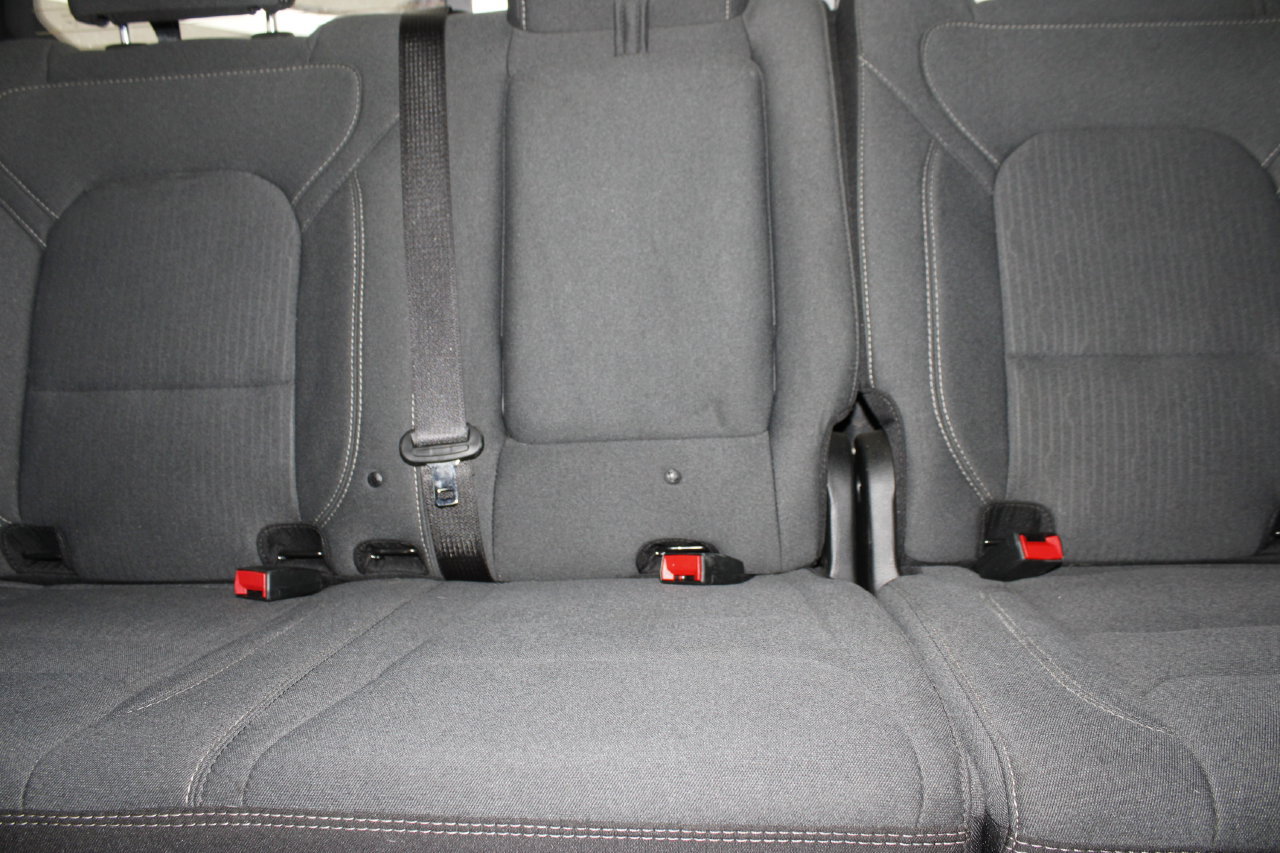 Used 2022 RAM 1500 Big Horn AWD/4WD image 25