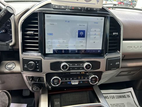 Used 2022 Ford F250 King Ranch w/ King Ranch Ultimate Package image 15