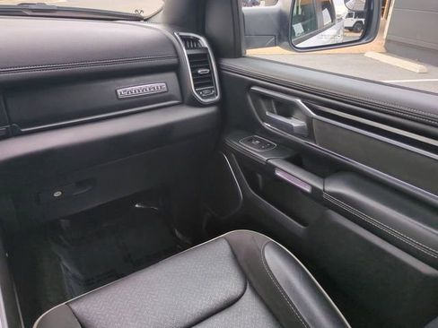 Used 2023 RAM 1500 Laramie image 17