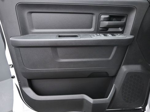 New 2026 RAM 3500 Tradesman AWD/4WD image 9
