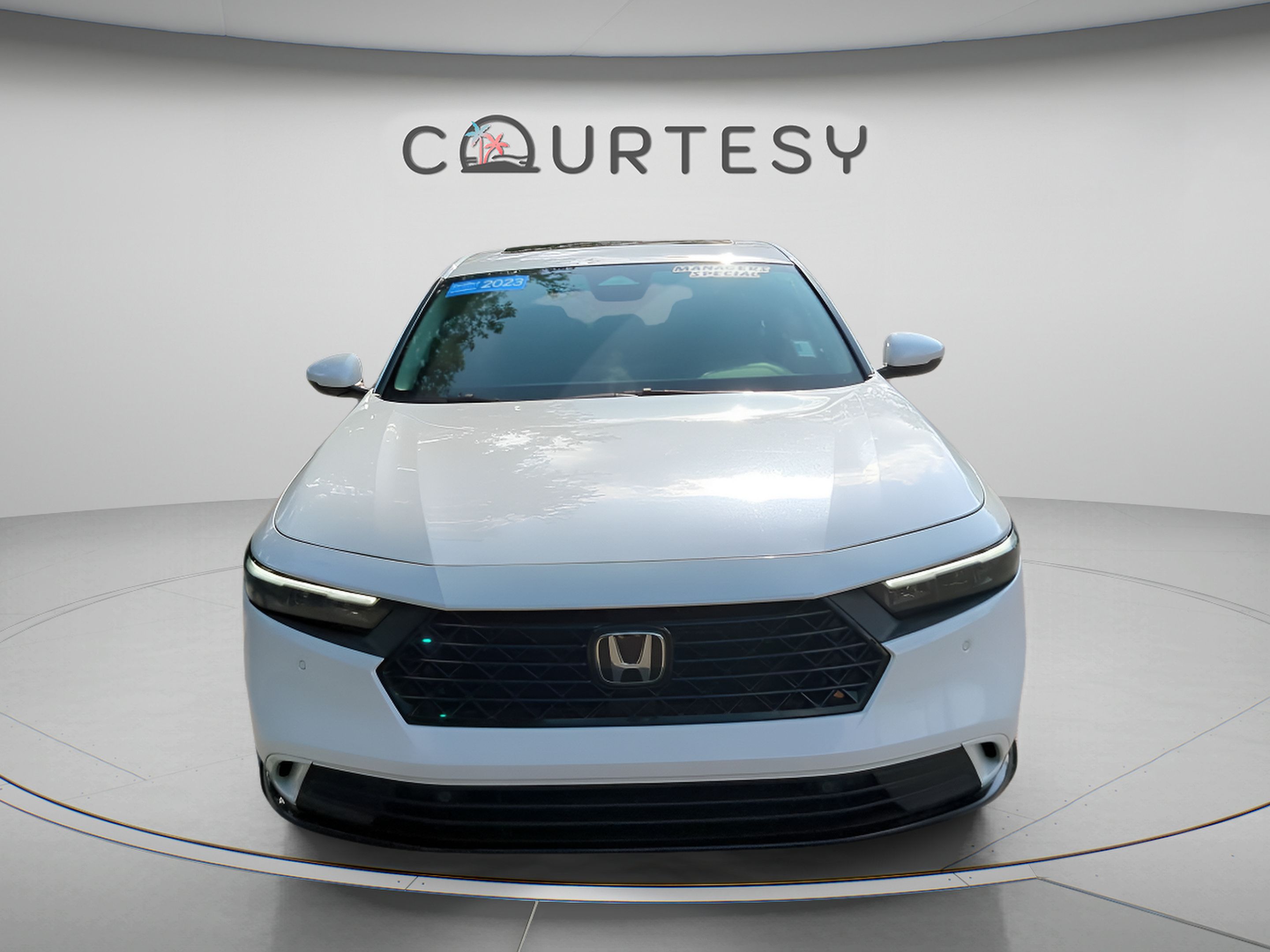 Used 2023 Honda Accord EX-L image 10