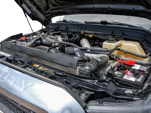 Used 2015 Ford F250 Platinum w/ FX4 Off-Road Package image 54