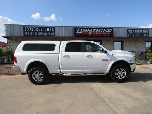 Used 2016 RAM 2500 Laramie image 5