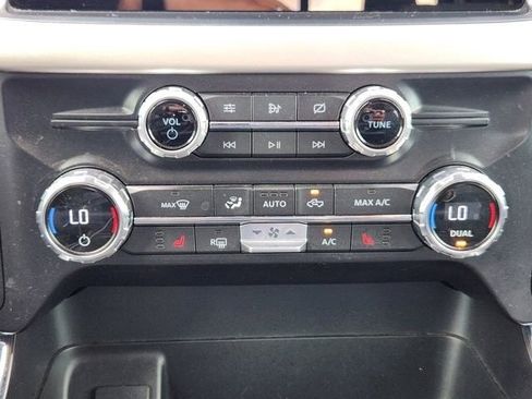 Used 2021 Ford F150 XLT w/ Equipment Group 302A High RWD image 17