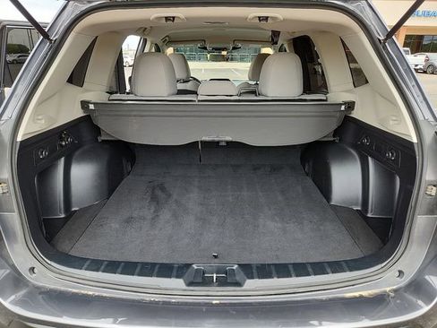 Certified 2023 Subaru Forester AWD/4WD image 10