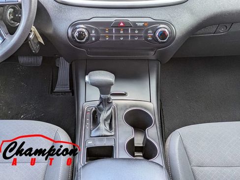 Used 2020 Kia Sorento LX FWD image 24