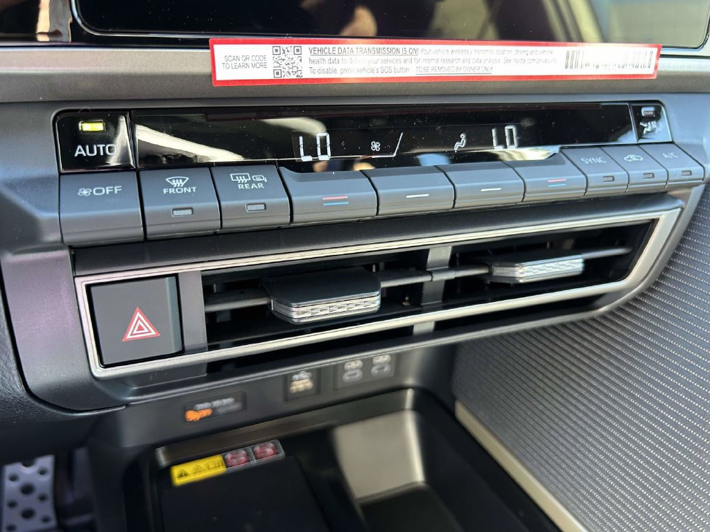 New 2027 Toyota Camry SE FWD image 23