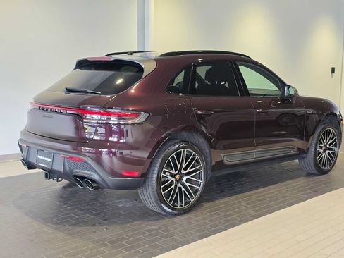 Used 2025 Porsche Macan Turbo AWD/4WD image 7