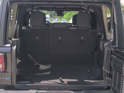 Used 2025 Jeep Wrangler Unlimited Sport S 4xe AWD/4WD image 14