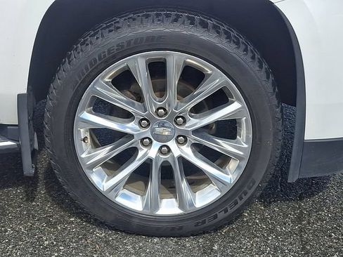 Used 2020 Cadillac Escalade Luxury AWD/4WD image 27