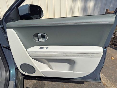 Used 2022 Hyundai Ioniq 5 SEL w/ Cargo Package RWD image 41