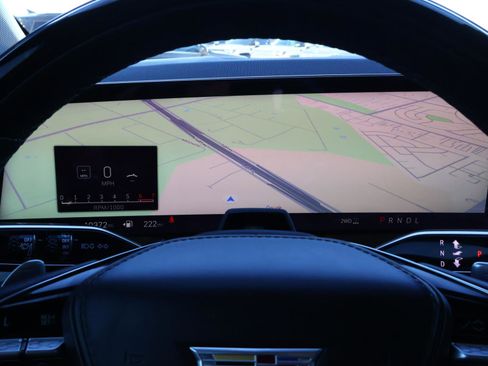 Used 2025 Cadillac Escalade ESV Sport Platinum w/ LPO, Floor Liner Package image 38