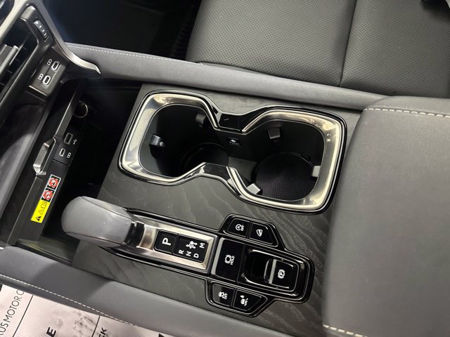 Used 2023 Lexus RX 350 Premium w/ Accessory Package AWD/4WD image 17