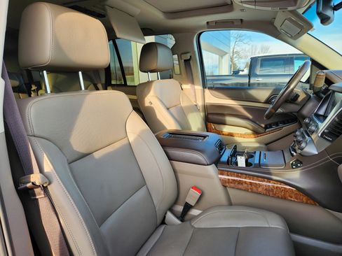 Used 2019 Chevrolet Tahoe Premier image 17
