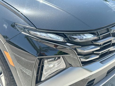 Used 2025 Hyundai Tucson SEL FWD image 35