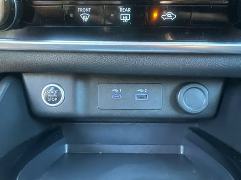Used 2023 Nissan Rogue S AWD/4WD image 34
