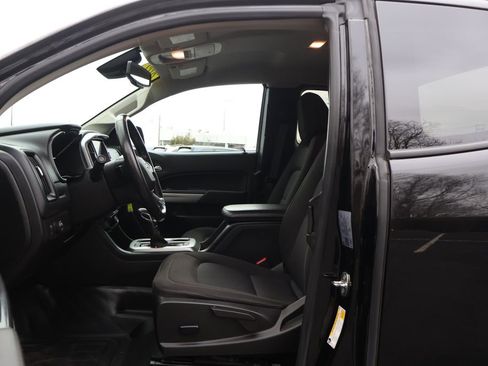 Certified 2022 Chevrolet Colorado LT w/ Fleet Safety Package image 16