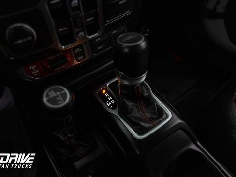 Used 2020 Jeep Gladiator Rubicon image 40