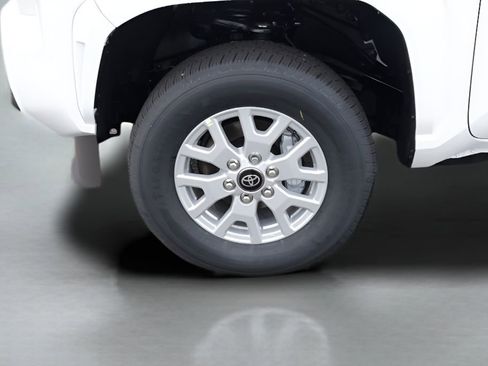 New 2026 Toyota Tacoma SR5 AWD/4WD image 6