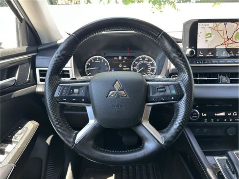 Used 2024 Mitsubishi Outlander Ralliart AWD/4WD image 21
