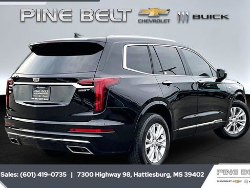 Used 2024 Cadillac XT6 Luxury FWD image 11
