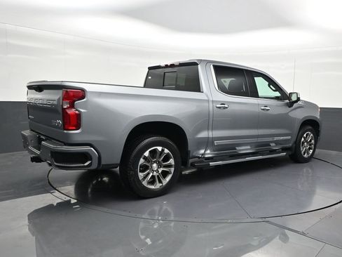 Used 2023 Chevrolet Silverado 1500 High Country RWD image 5