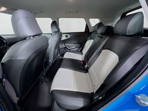 Used 2024 Kia Soul GT-Line image 20