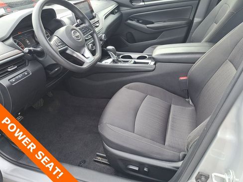 Used 2023 Nissan Altima 2.5 SV image 26